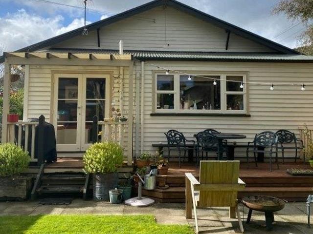 lower hutt, 4 bedrooms