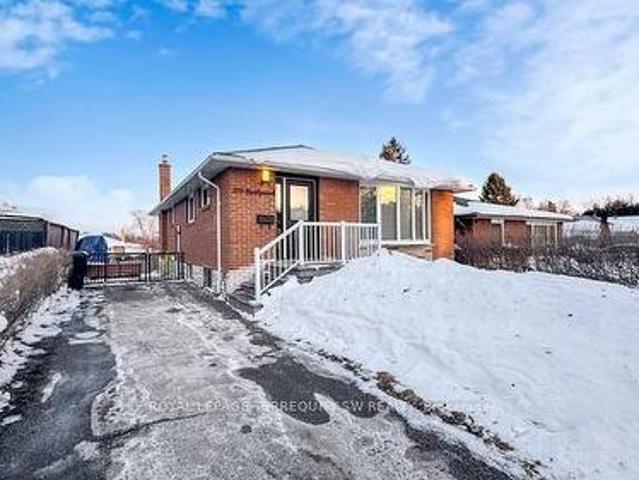 Lower Lvl 219 Beechgrove Drive, Toronto, ON, M1E 3Z7 house for lease | Listing ID E12876 | Royal LePage