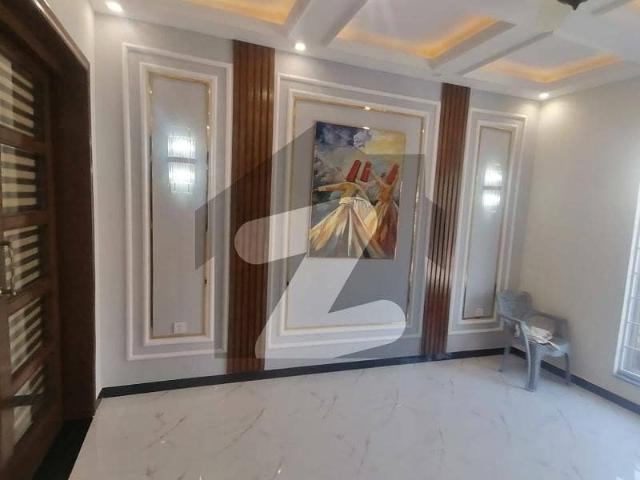 Lower Portion 1000 Sqft For Sale In Multan Road