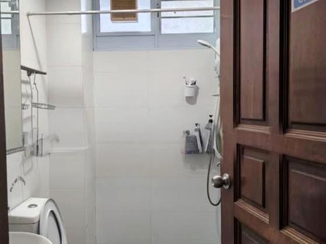 Loyang Crescent D17, Condominium