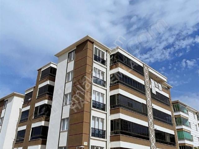 Lozanevlerde Fırsat Satılık 3+1 Daire