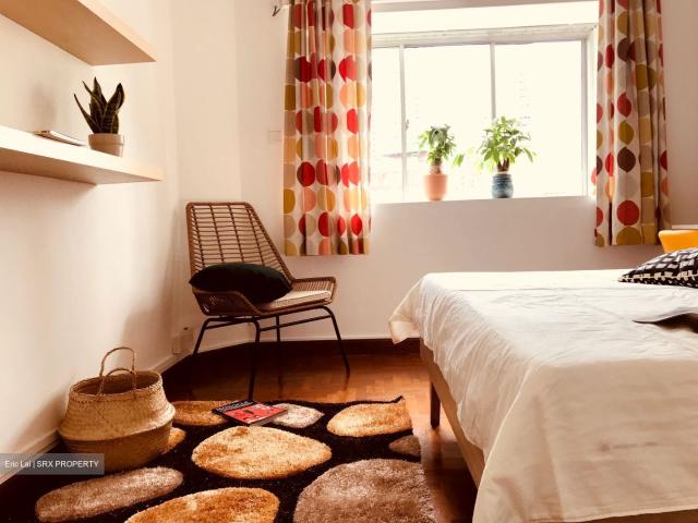 Lloyd Court D9, Apartment