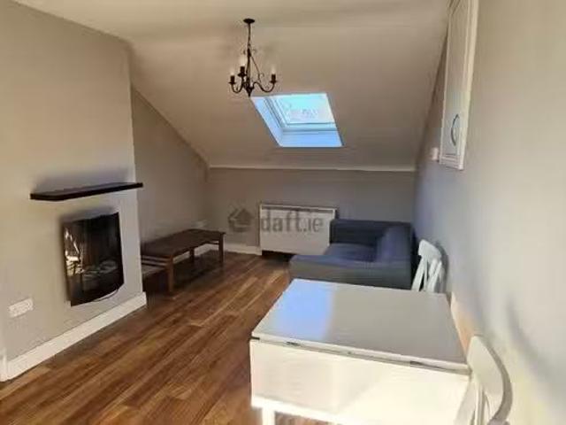 Lloyd'S Lane, Athlone, Athlone, Co. Westmeath is for rent