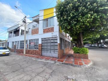 Lleras Restrepo \ APARTAESTUDIO