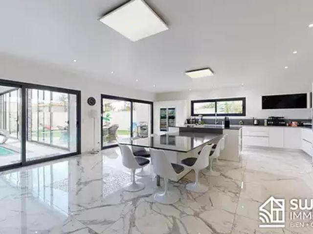 Llupia 66300 Achat / Vente maison 7 pièces t7 piscine terrasse