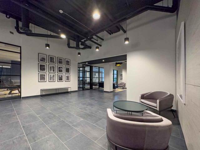 LNX 2 Bedroom Apartment for Rent at 2376 Dundas St W, Toronto, ON M6P 0C1 High Park