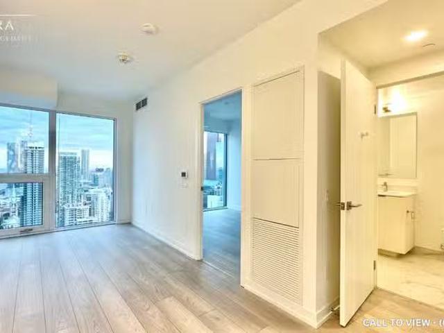 LPH06 82 Dalhousie St, Toronto, Ontario M5B 0C5