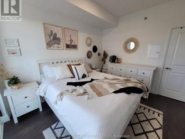Lph10 55 Speers Road, Oakville, ON, L6K 0H9 lease for lease | Listing ID W13141 | Royal LePage