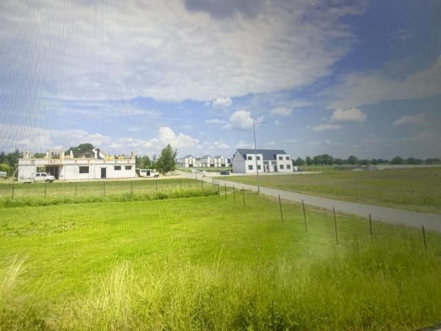 Lwowska 3 000 m², Wierzbice