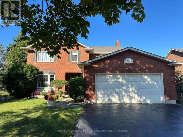 Lwr Lvl 1301 Holton Heights Drive, Oakville, ON, L6H 2G1 house for lease | Listing ID W13488 | Royal LePage