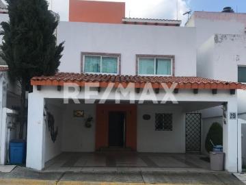 LTS Casa en Venta en San Bartolomé Tlaltelulco, Metepec