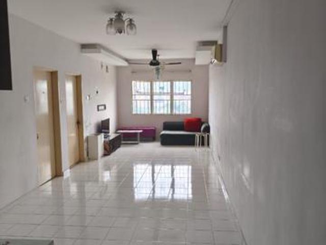 Lumayan Apartment