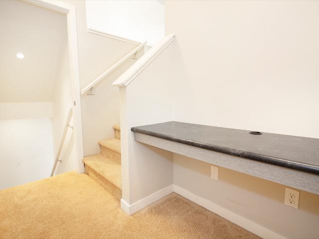 Lumen Townhomes 3 Bedroom Home for Rent at 100 Southview Cres, Winnipeg, MB R3Y 0W1 Waverley West