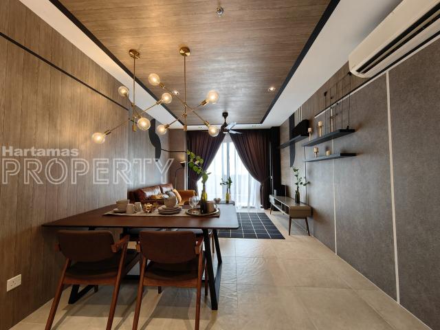 Lumi Tropicana – 3 Bed 3 Baths 2 Parking, 2 Balcony