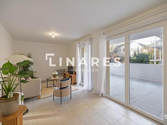 LUMIA Appartement T3 de 60m2 Balcon 13011