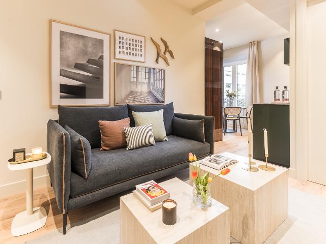 Luminous two bedroom apartment