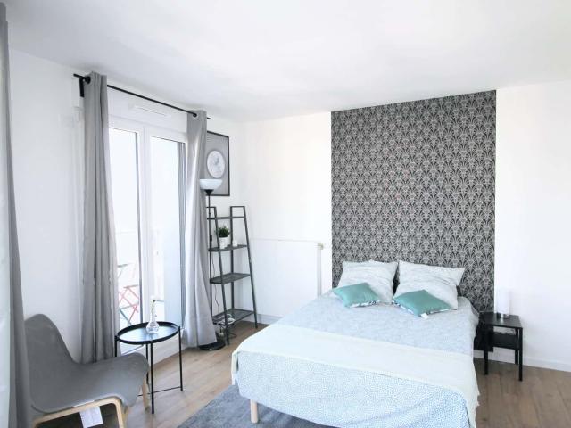 Luminous and peaceful room 13m² CL21