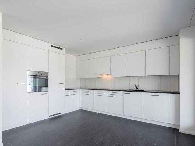 Luminous apartment in quiet residential area!
