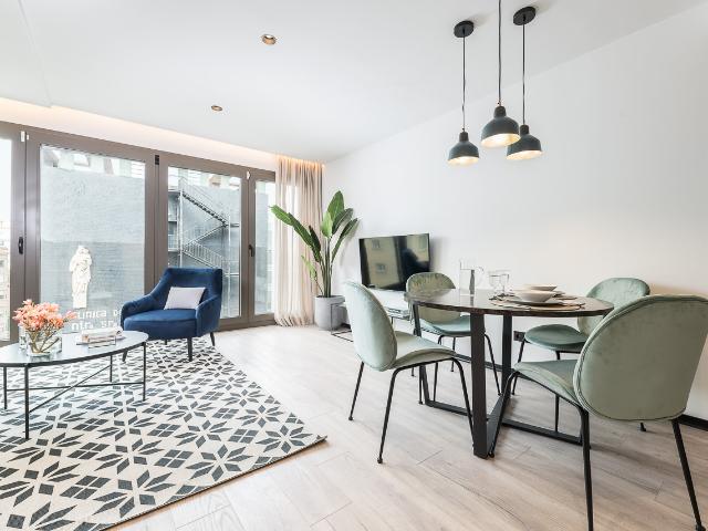Luminous apartment located in Sant Gervasi neighborhood