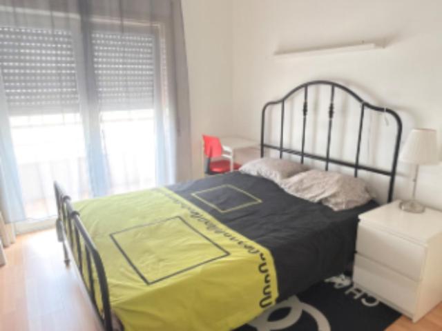 Luminous Double Bedroom close to University of Minho Campus of Gualtar