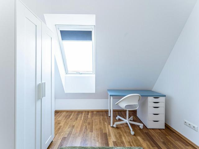 Luminous double bedroom in Niederschöneweide