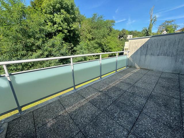 Luminosité, calme et confort T3 avec garage et terrasse Montboucons