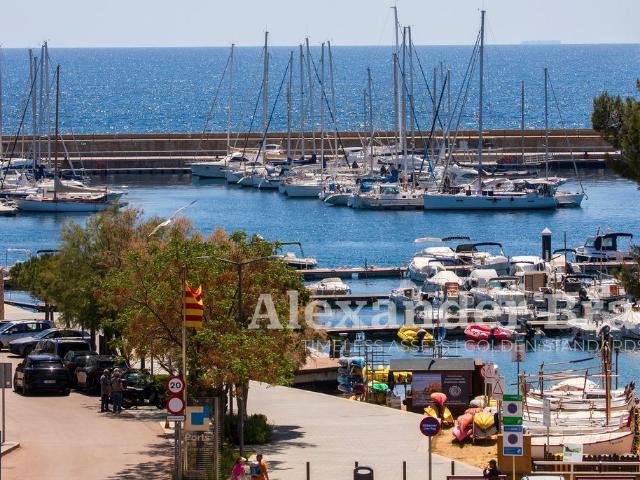Luminoso y cuidado apartamento con vistas al mar: Sant Feliu. 93m² Sant Feliu de Guíxols