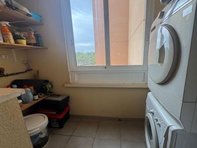 Luminoso apartamento con amplia terraza y vistas al golf en exclusivo Resort con seguridad 24 horas