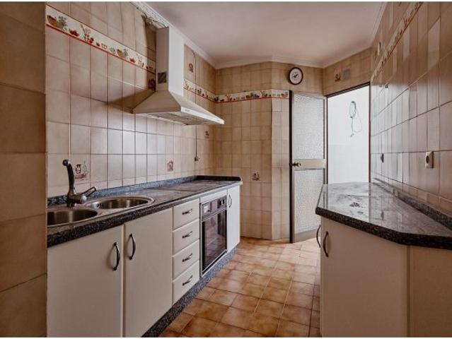 Luminoso apartamento de 4 habitaciones en pleno centro de Ayamonte