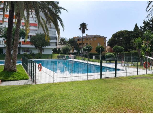 Luminoso apartamento de un dormitorio en planta media en una de las urbanizaciones más cotizadas de Benalmádena