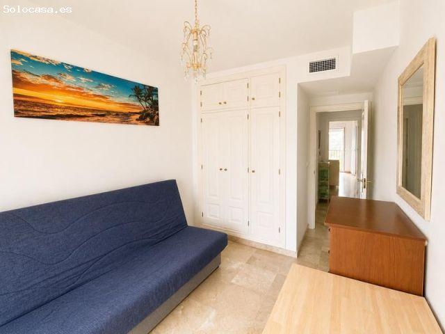LUMINOSO APARTAMENTO EN VENTA CON AMPLIAS ZONAS COMUNES, PISCINA Y JARDINES