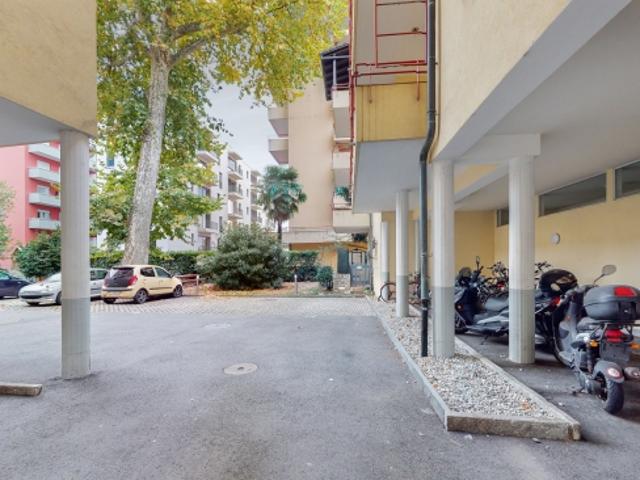 Luminoso Appartamento in Posizione Strategica a Molino Nuovo
