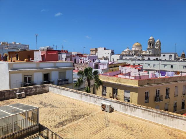 Luminoso Loft en el Corazón de Cádiz