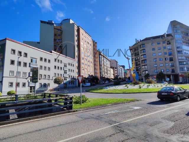 Luminoso piso con terraza y vistas despejadas junto al CC Travesía