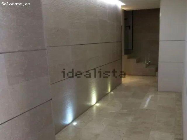 Luminoso piso de 100 m2 con 3 habitaciones junto a Universidades