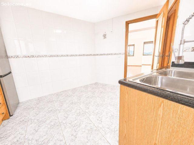 Luminoso Piso de 3 dormitorios con garaje y trastero en Gandia