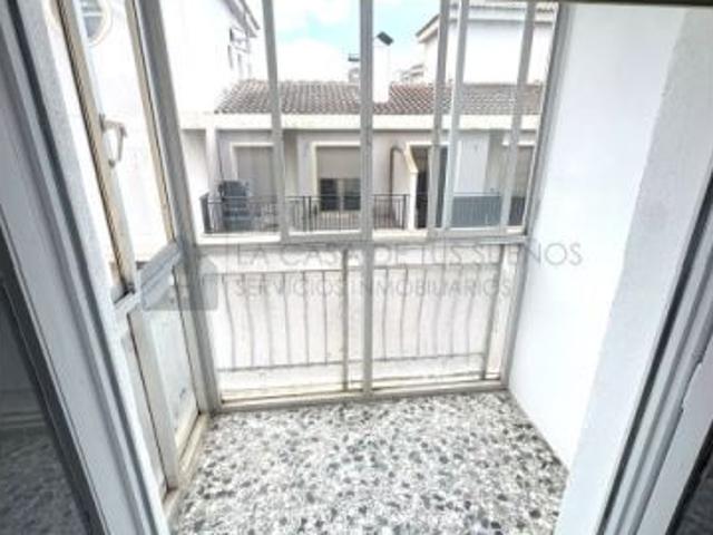 LUMINOSO PISO REFORMADO DE 71 M² EN CUARTA PLANTA