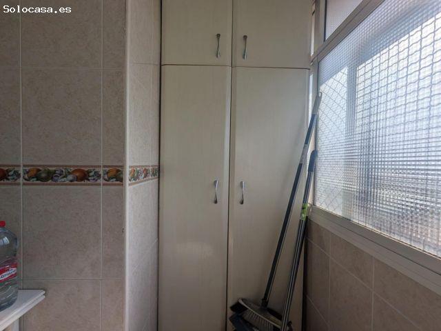 Luminoso Piso Reformado en Virgen del Remedio ¡Oportunidad Única! €135,000