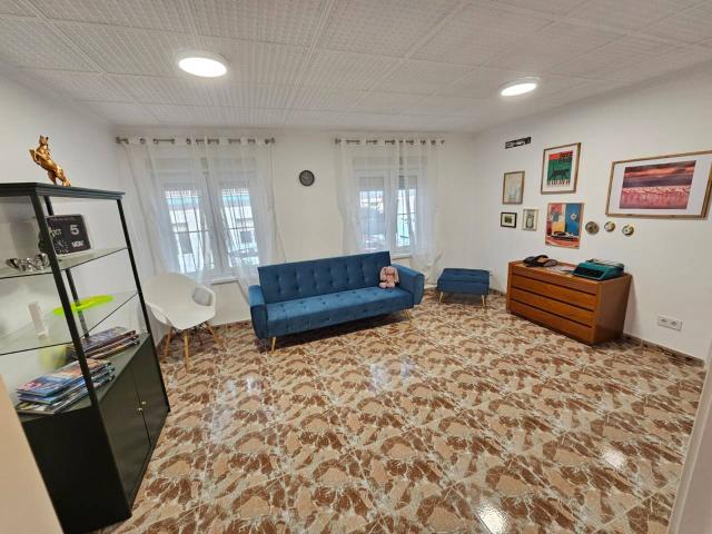 Luminoso piso totalmente reformado en venta en Alicante!