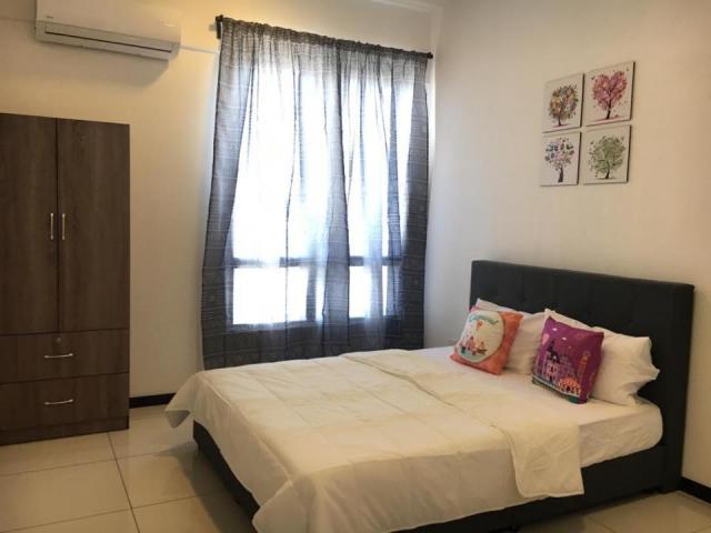 Luminari condo fully reno Harbour Place Butterworth