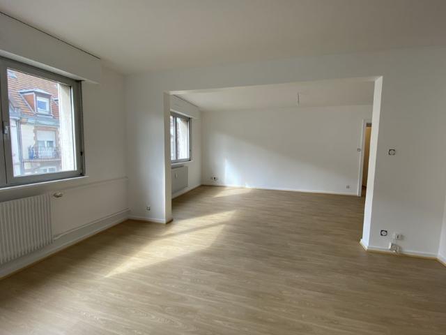 Lumineux 2/3p de 87m2 avec balcon et garage Musée d'Art Mo