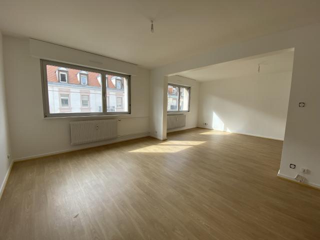 Lumineux 2/3p de 87m2 avec balcon et garage Musée d'Art Moderne