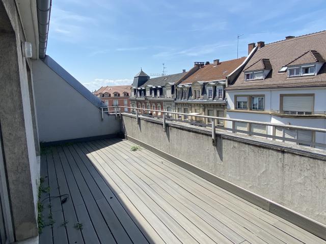 Lumineux 3p avec terrasse Musée d'Art Moderne