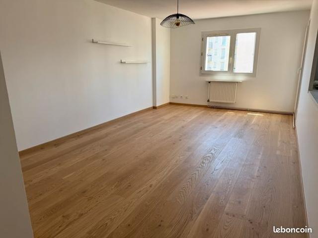 Lumineux 3P de 68m² Balcon au calme LYON 3 LACASSAGNE