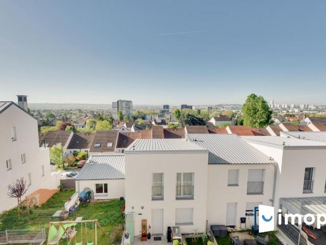 Lumineux T2 de 43m2 avec balcons et parking