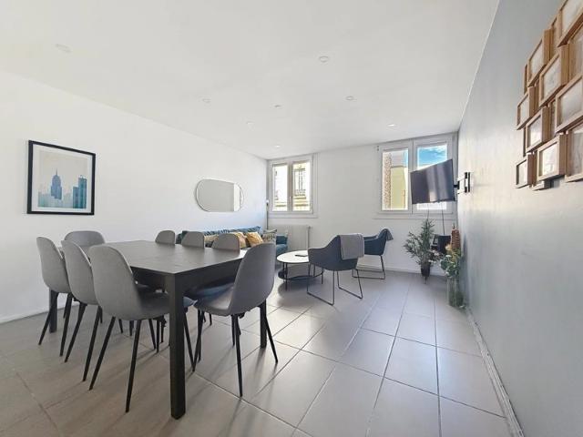 Lumineux T5 de 91 m² – Saint Étienne