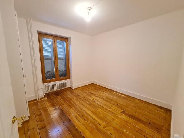 Lumineux appartement de 2 pièces proche du centre | dreamo. Ch