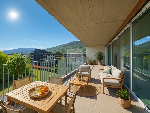 Lumineux Attique 4 pièces vitrés avec balcon terrasse en angle de 45m2 et finition de qualité