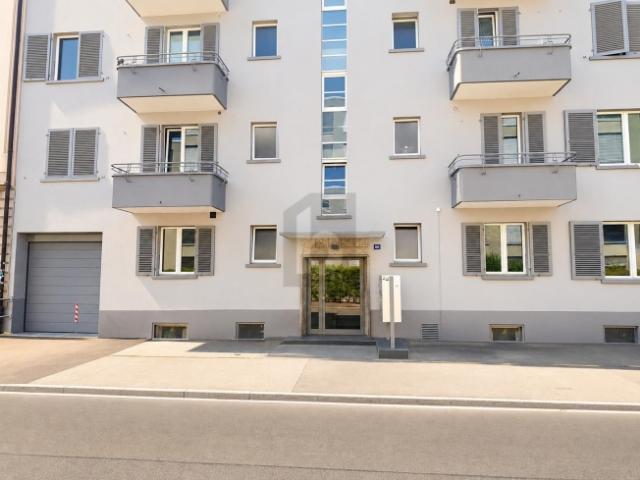 LUMINEUX AVEC TERRASSE ET JARDIN COMMUN