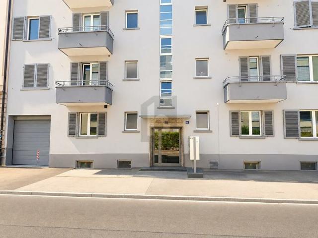 LUMINEUX AVEC TERRASSE ET JARDIN COMMUN